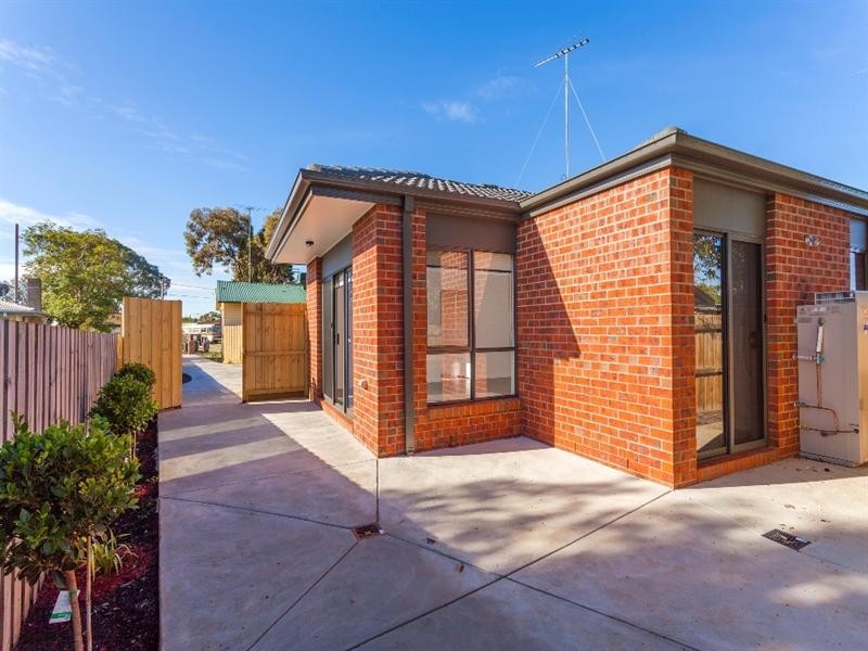 2/50 Camellia Crescent, Norlane VIC 3214