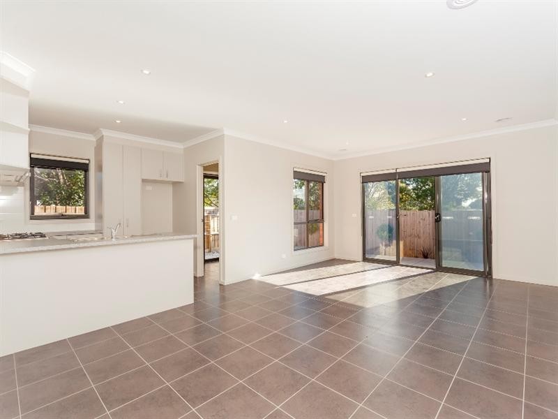 2/50 Camellia Crescent, Norlane VIC 3214