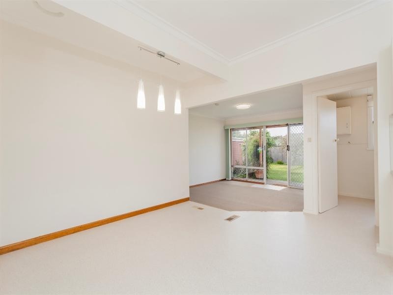 5 Hennessey Avenue, Herne Hill VIC 3218