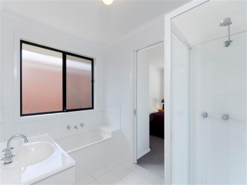 37 Smith Street, Grovedale VIC 3216