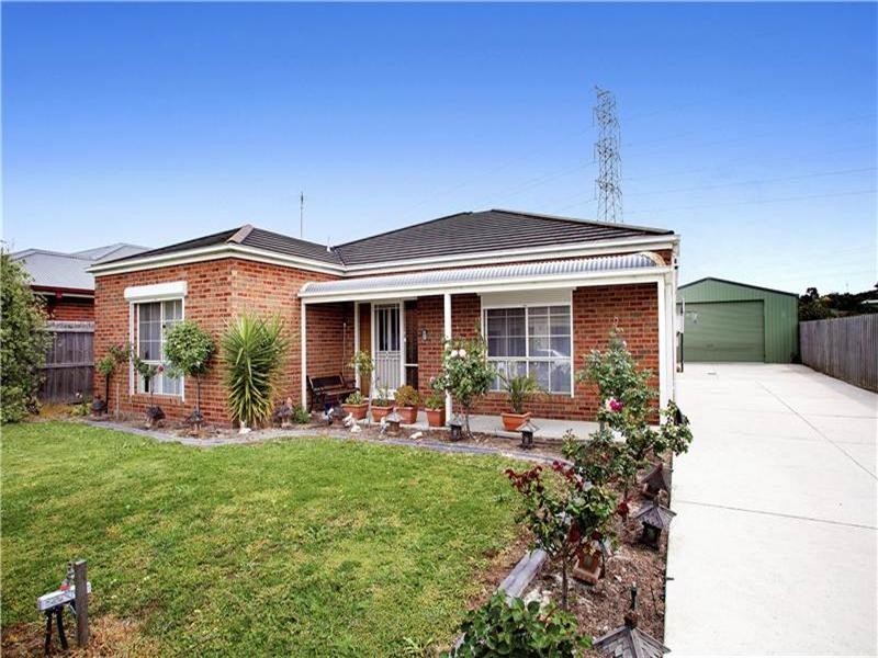 8 Nolan Place, Lovely Banks VIC 3221