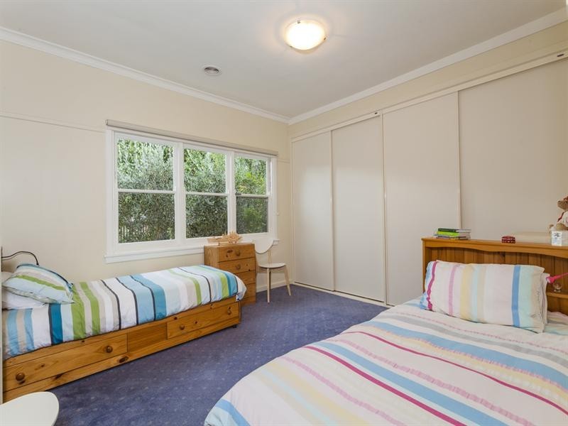 45 Mervyn Street, Newtown VIC 3220