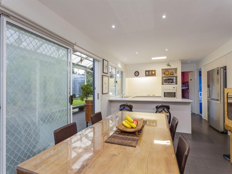 8 Hettie Court, Torquay VIC 3228