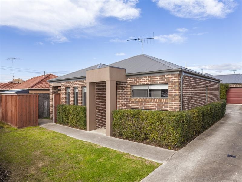 1/157 Separation Street, Bell Park VIC 3215