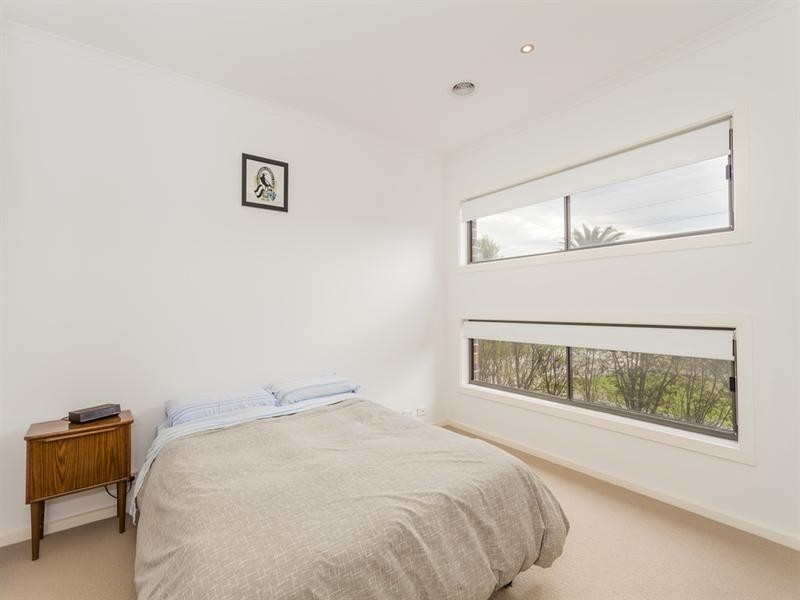 1/157 Separation Street, Bell Park VIC 3215