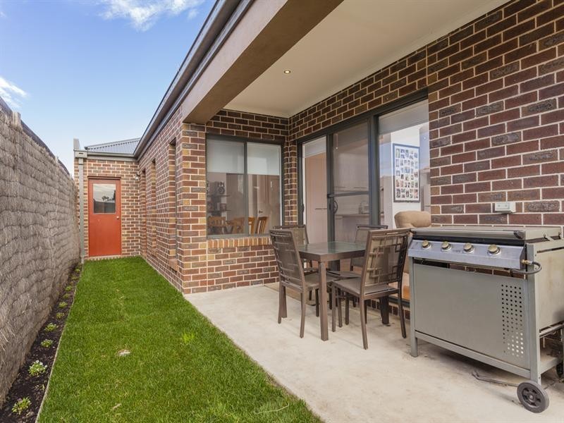1/157 Separation Street, Bell Park VIC 3215