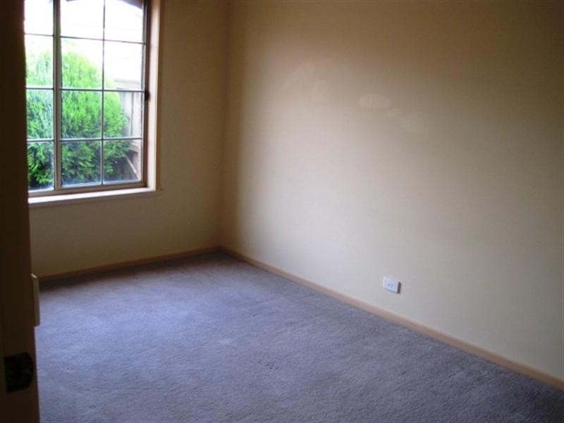 4/145-149 Torquay Road, Grovedale VIC 3216