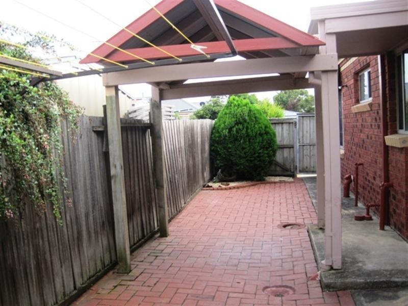 4/145-149 Torquay Road, Grovedale VIC 3216