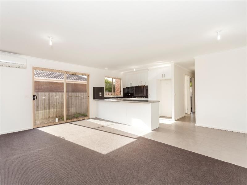 5 Burdoo Drive, Grovedale VIC 3216