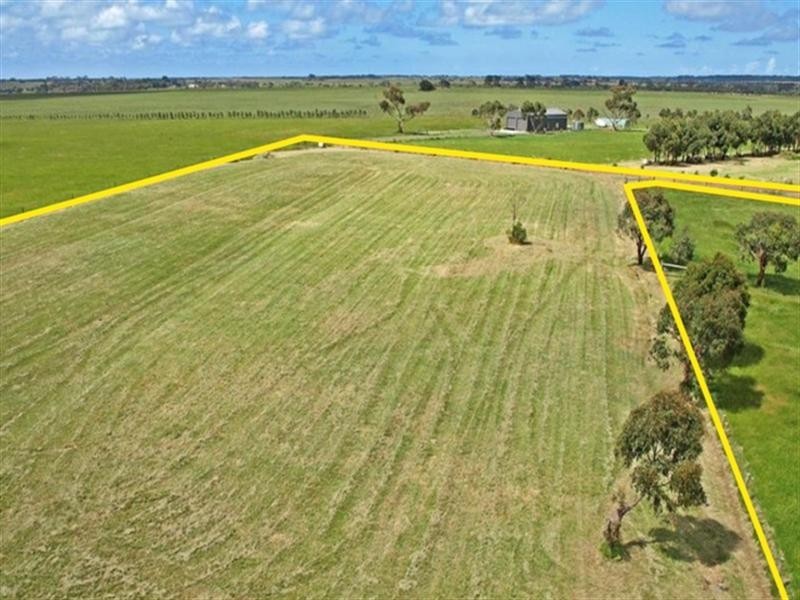 21a Kestrel Crescent, Mount Duneed VIC 3216