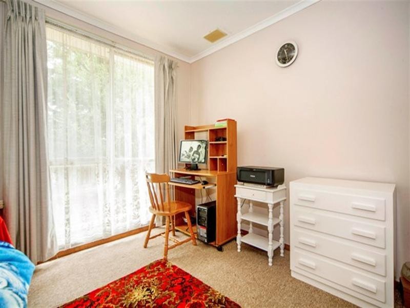 183 Solar Drive, Whittington VIC 3219