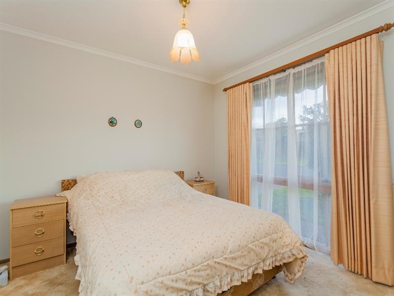 80 Townsend Road, St Albans Park VIC 3219