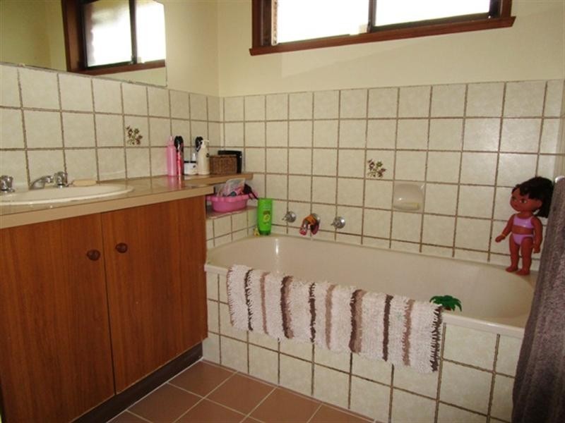 5 Bren Court, Corio VIC 3214