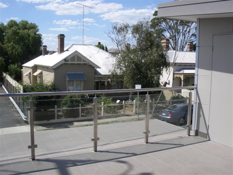 3/55 Sharp Street, Newtown VIC 3220