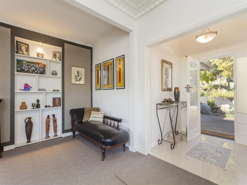 12 Ardlui Drive, Newtown VIC 3220