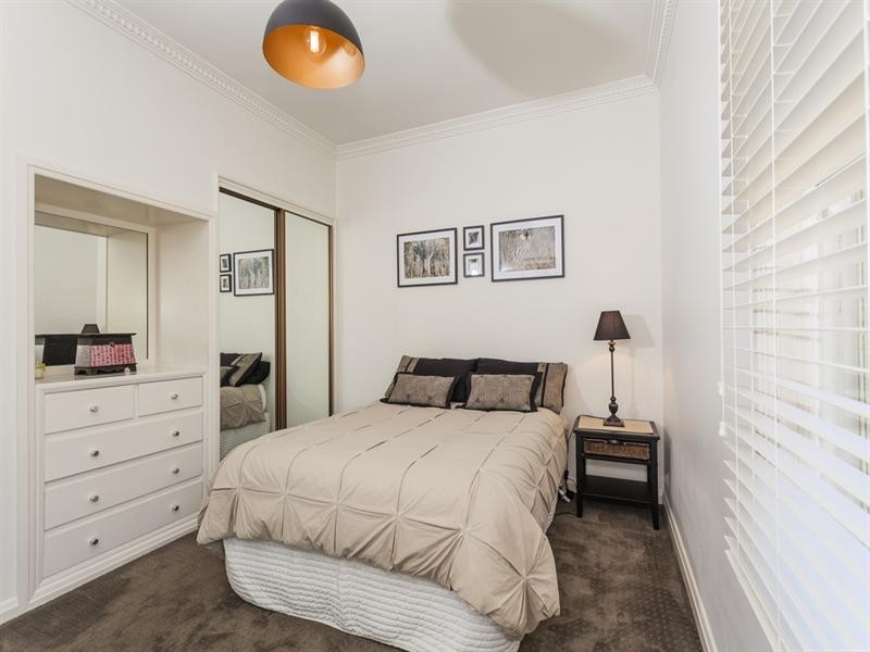 12 Ardlui Drive, Newtown VIC 3220