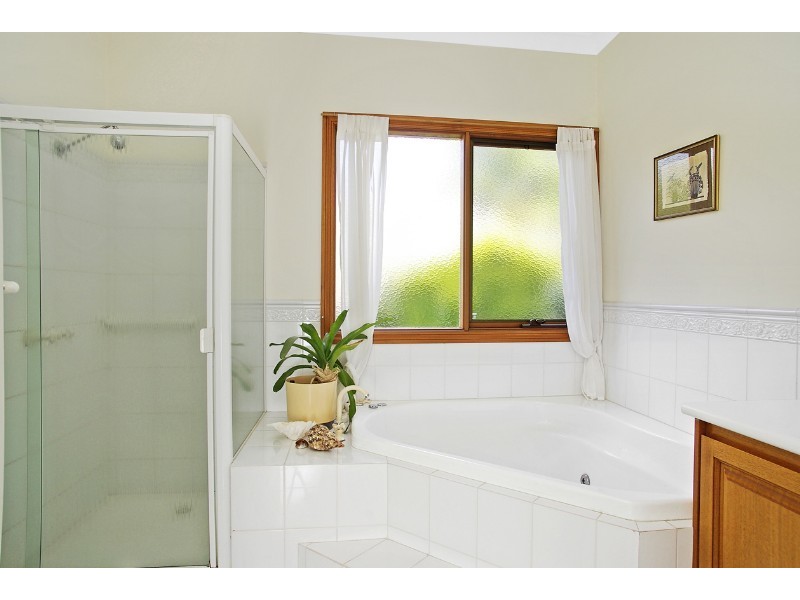 7 Koorong Court, Highton VIC 3216