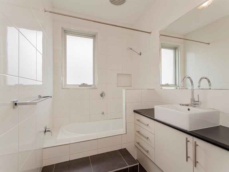 5 Karana Avenue, Grovedale VIC 3216