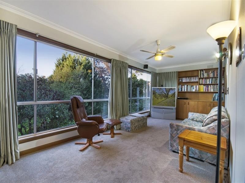 13 Vincent Avenue, Geelong VIC 3220