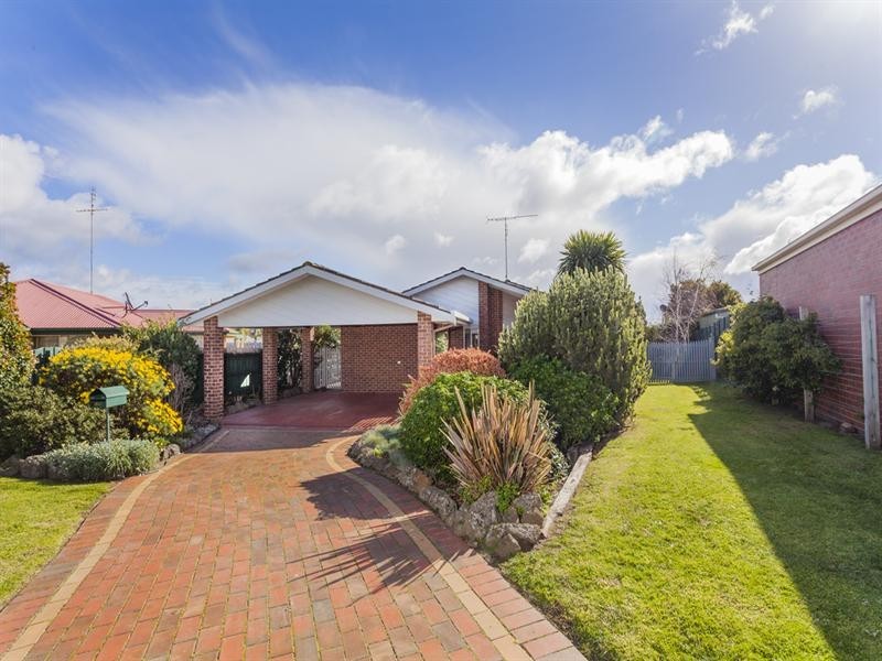 4 Credo Court, Leopold VIC 3224