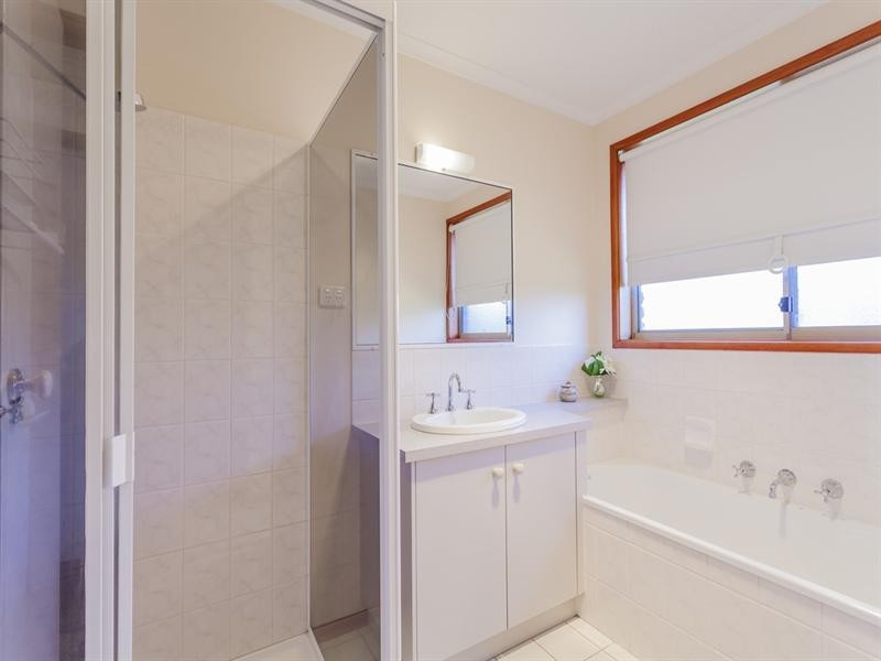 4 Credo Court, Leopold VIC 3224