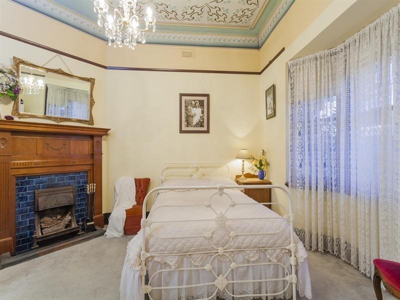 85 Pakington Street, Geelong West VIC 3218