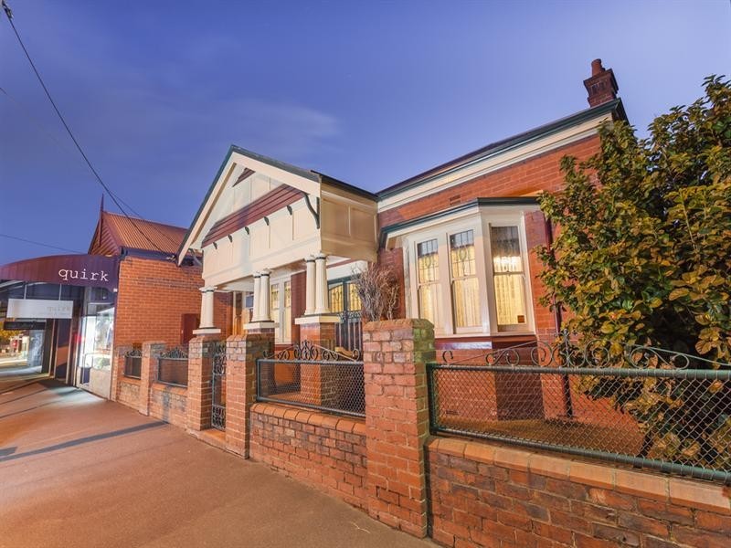 85 Pakington Street, Geelong West VIC 3218