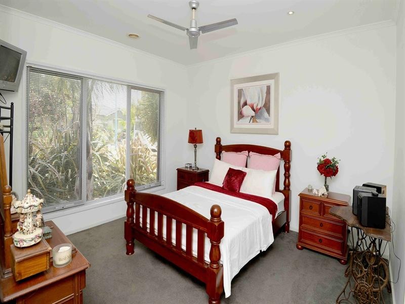 47 Pearl Bay Passage, St Leonards VIC 3223