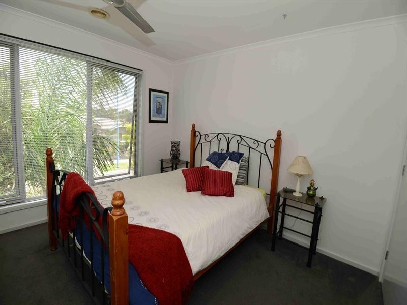 47 Pearl Bay Passage, St Leonards VIC 3223