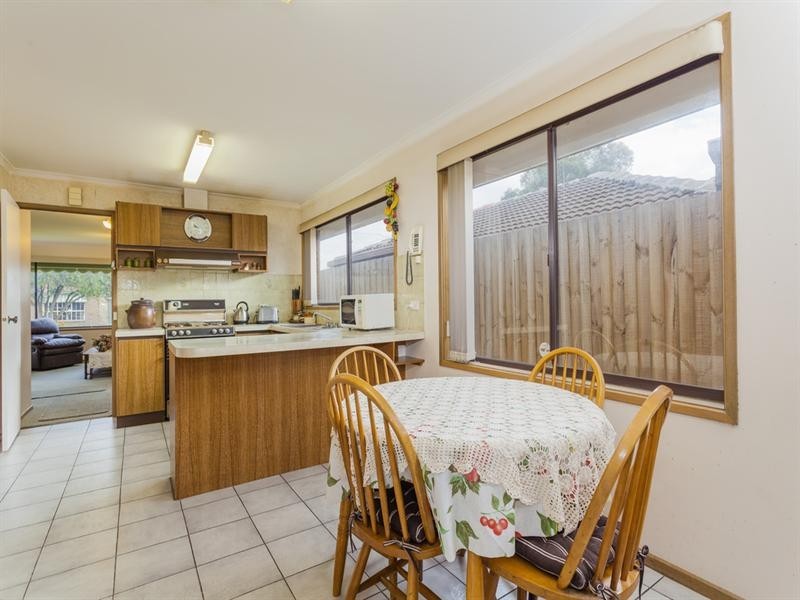 3 Trenton Parade, St Albans Park VIC 3219