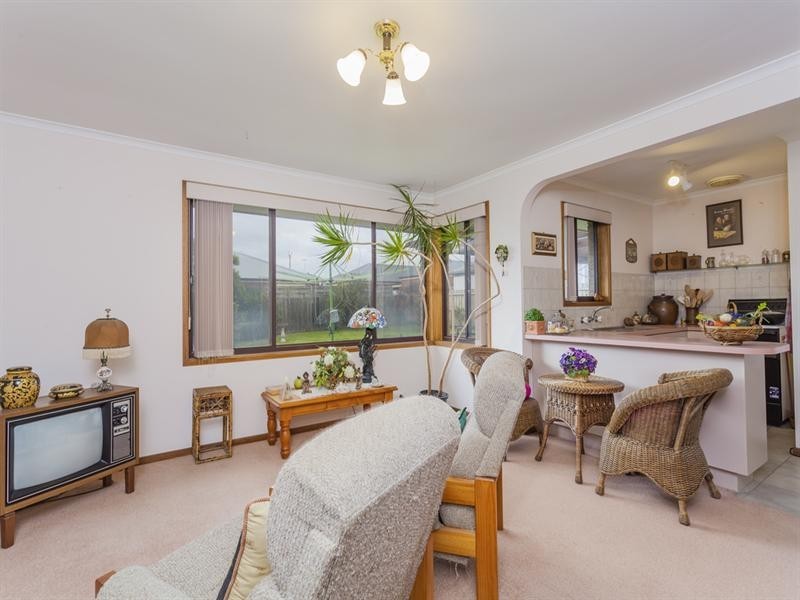 3 Trenton Parade, St Albans Park VIC 3219