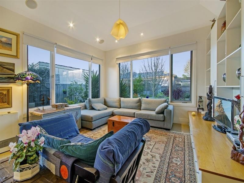 51 St Albans Road, East Geelong VIC 3219
