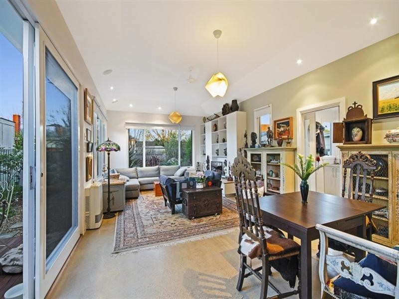 51 St Albans Road, East Geelong VIC 3219