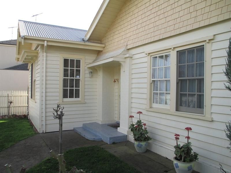 25 Sydney Avenue, Geelong VIC 3220