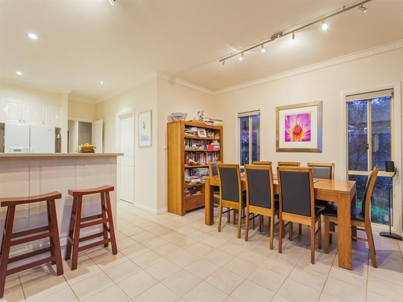 13 Lipizzaner Court, Highton VIC 3216