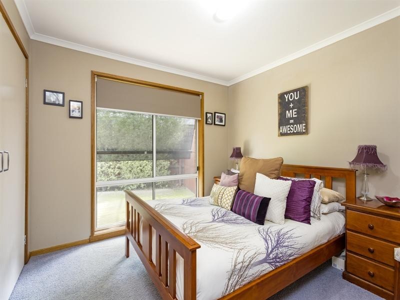 11 Homestead Drive, St Albans Park VIC 3219