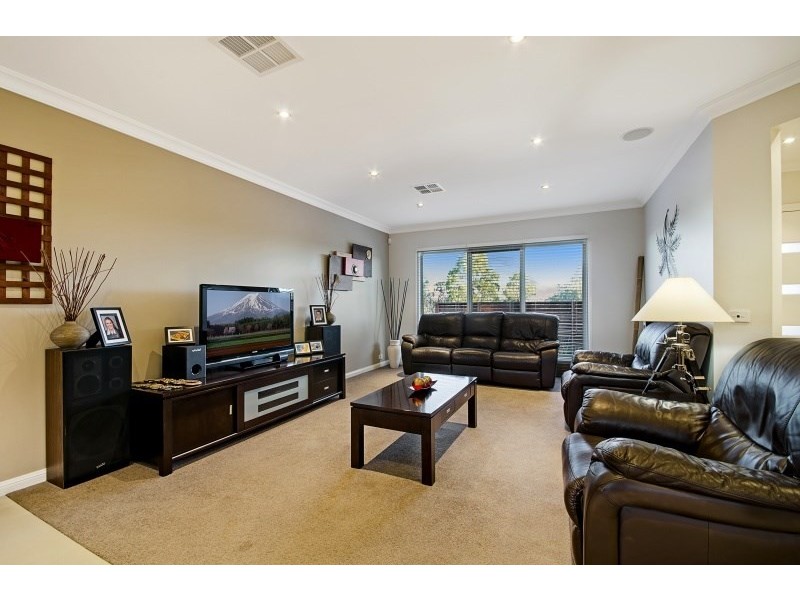 180 West Fyans Street, Newtown VIC 3220