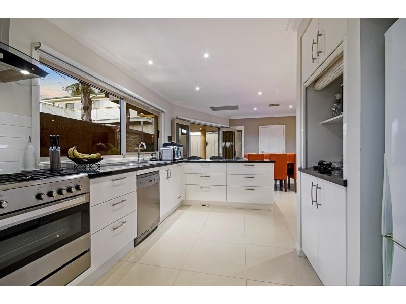 180 West Fyans Street, Newtown VIC 3220