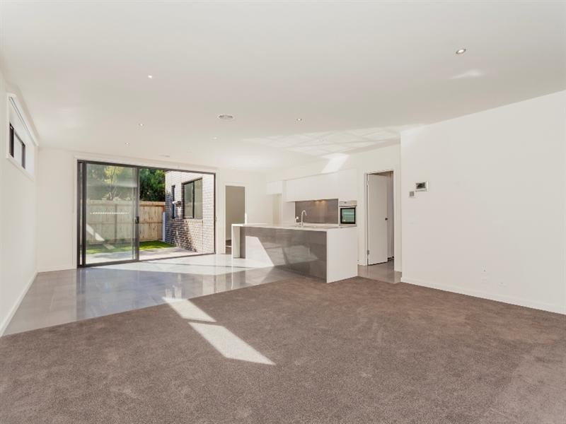 25/12 Balcombe Road, Newtown VIC 3220
