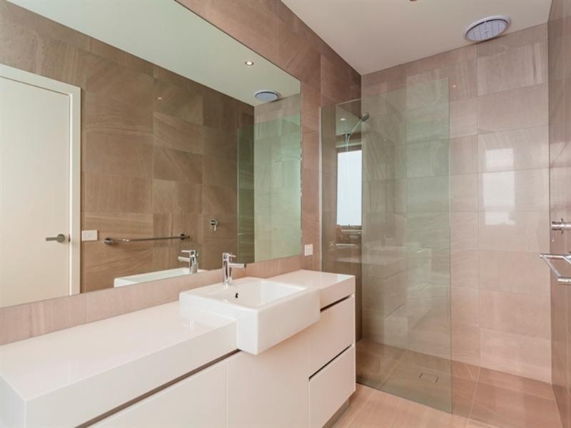 25/12 Balcombe Road, Newtown VIC 3220