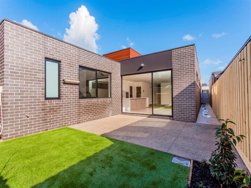 25/12 Balcombe Road, Newtown VIC 3220