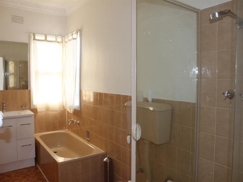 235 Mt Pleasant Road, Highton VIC 3216