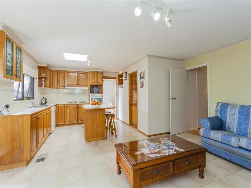 15 Longview Avenue, Leopold VIC 3224