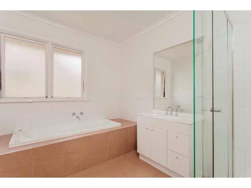 128 Settlement Road, Belmont VIC 3216