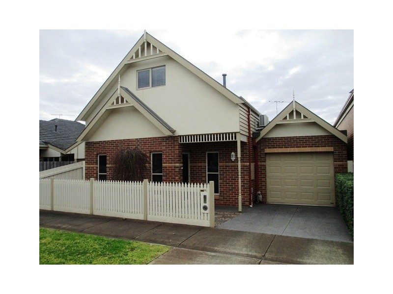 8 Bridgeview Street, Belmont VIC 3216