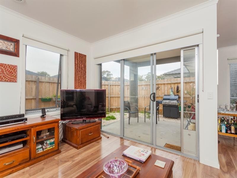 12/31 Helms Street, Newcomb VIC 3219