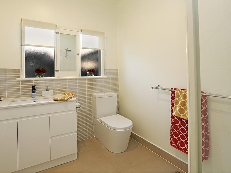 7 Grant Street, Newtown VIC 3220