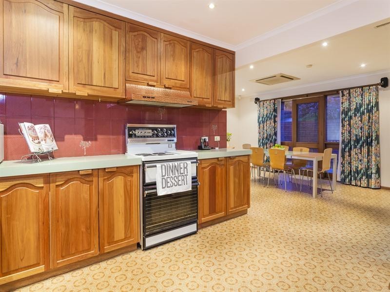 86 Barwon Boulevard, Highton VIC 3216