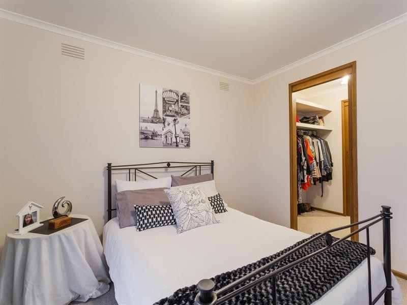 86 Barwon Boulevard, Highton VIC 3216