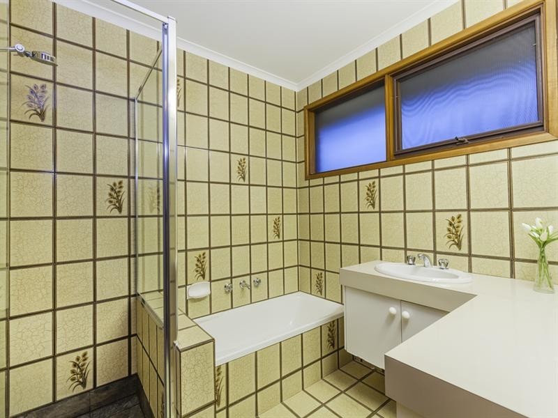86 Barwon Boulevard, Highton VIC 3216
